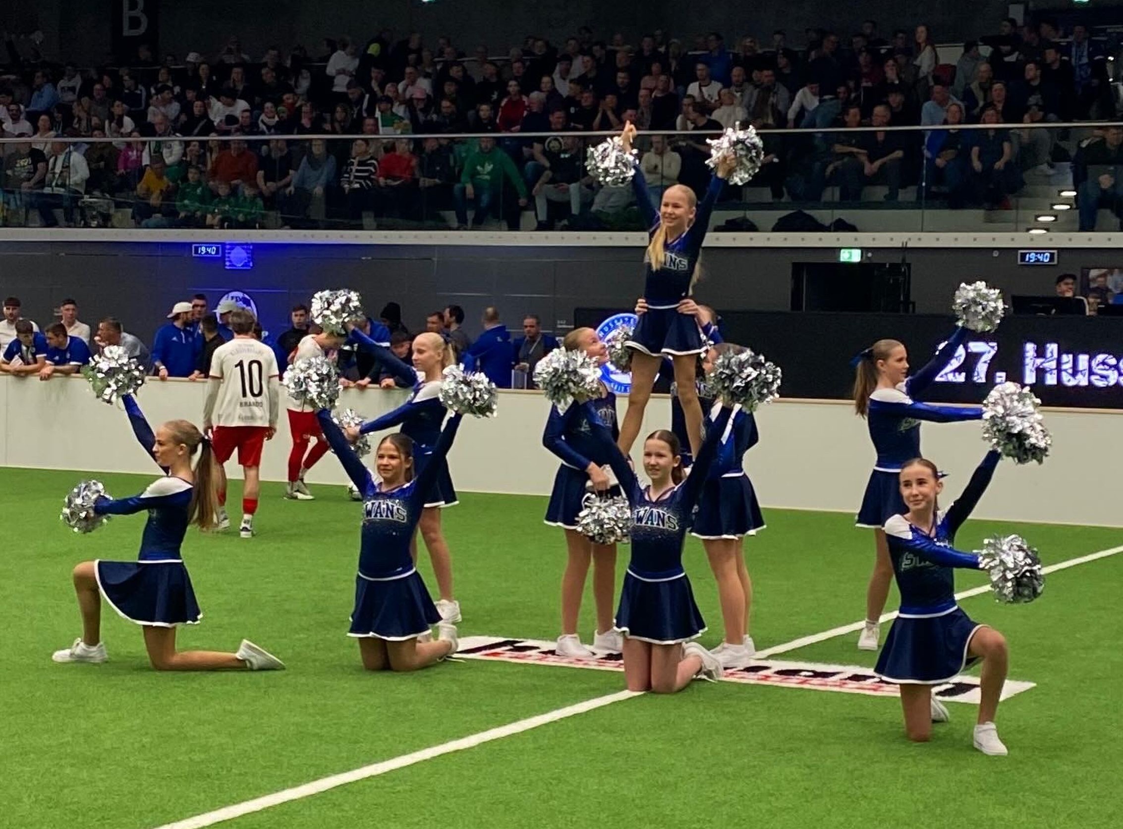 6E9CB970 64F1 43A4 A7A8 7D4C2B7438E1