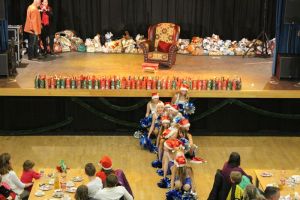 Tafel Bernau 18.12.2014_572