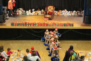 Tafel Bernau 18.12.2014_574