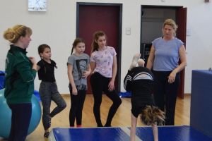 Einweisung neue AirTrack Tumblingmatte 05.03.2017_1