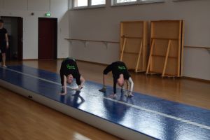 Einweisung neue AirTrack Tumblingmatte 05.03.2017_1