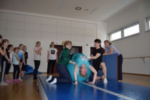 Einweisung neue AirTrack Tumblingmatte 05.03.2017_1