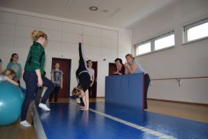 Einweisung neue AirTrack Tumblingmatte 05.03.2017_1