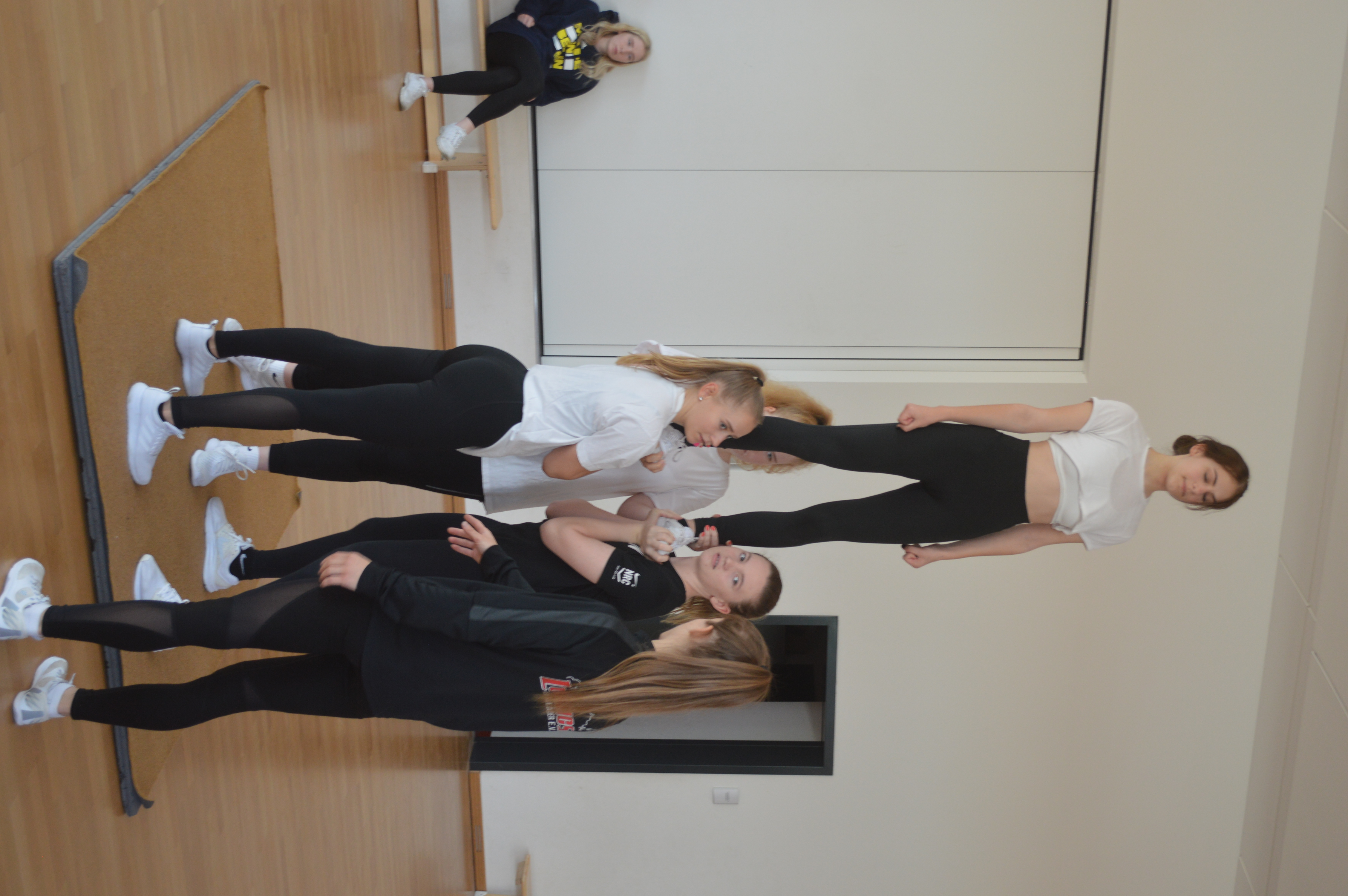 stuntworkshop 1 20201004 1089651411